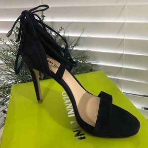 Gianni Bini Tie Up  Women's Sandals 8M